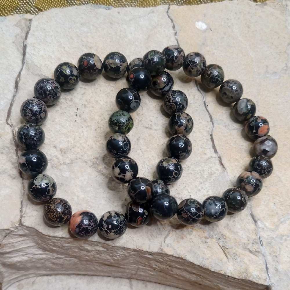 Plum Blossom Jade Beaded Bracelet
